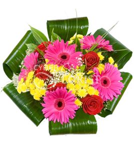 букет из роз гербер и хризантем