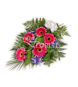 букет из гербер и ирисов