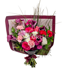 каллы розы и хризантемы