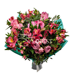 кустовые розы и альстромерии