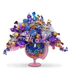 сладкий букет из конфет и карамели