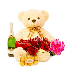 шампанское asti с конфетами и мишкой. Амстердам