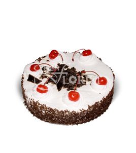 бисквитный торт с розами