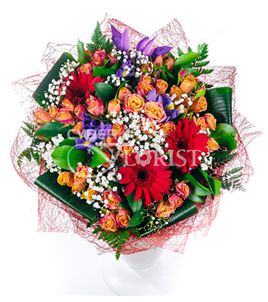 ирисы герберы и розы