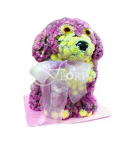 Цветочная композиция в виде собачки